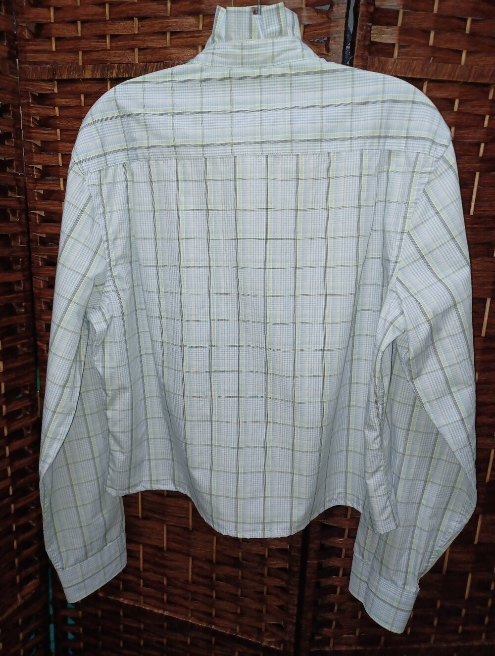 Upcycled Shirt With Ruffled Collar - Picture 2 of 10